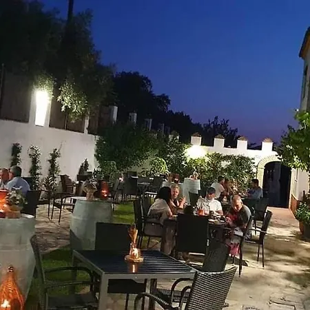 Guest house La Del Duende 3*